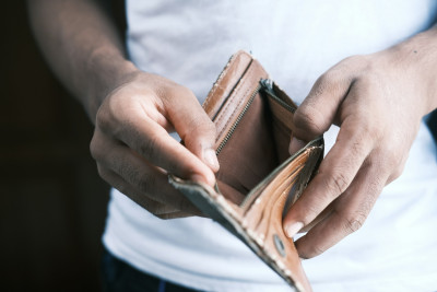 Как отключить списание долгов Сбербанк
